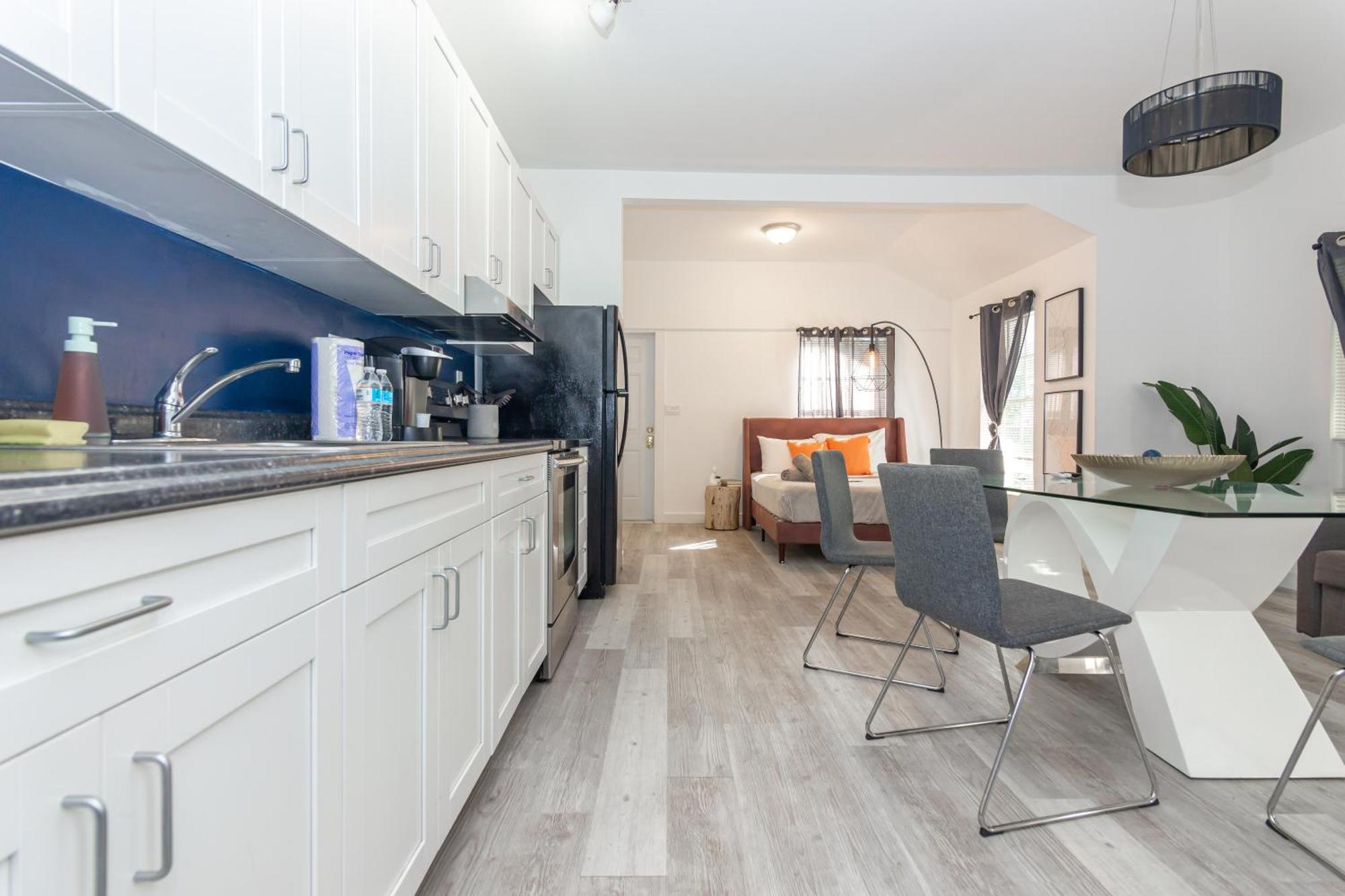 1 Bedroom Apartment - Midtown Miami Exterior photo