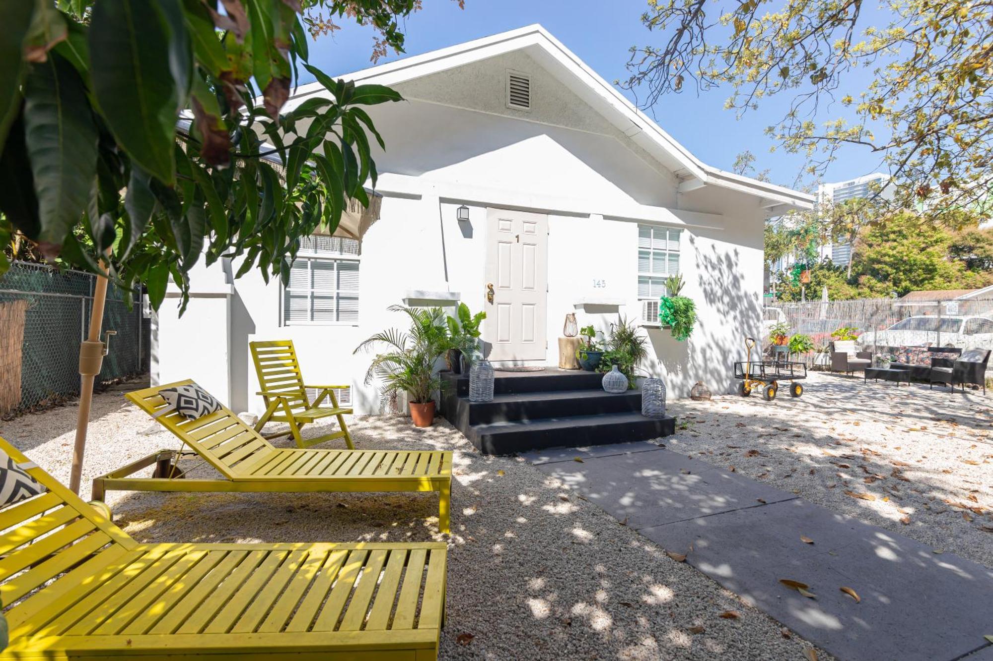 1 Bedroom Apartment - Midtown Miami Exterior photo